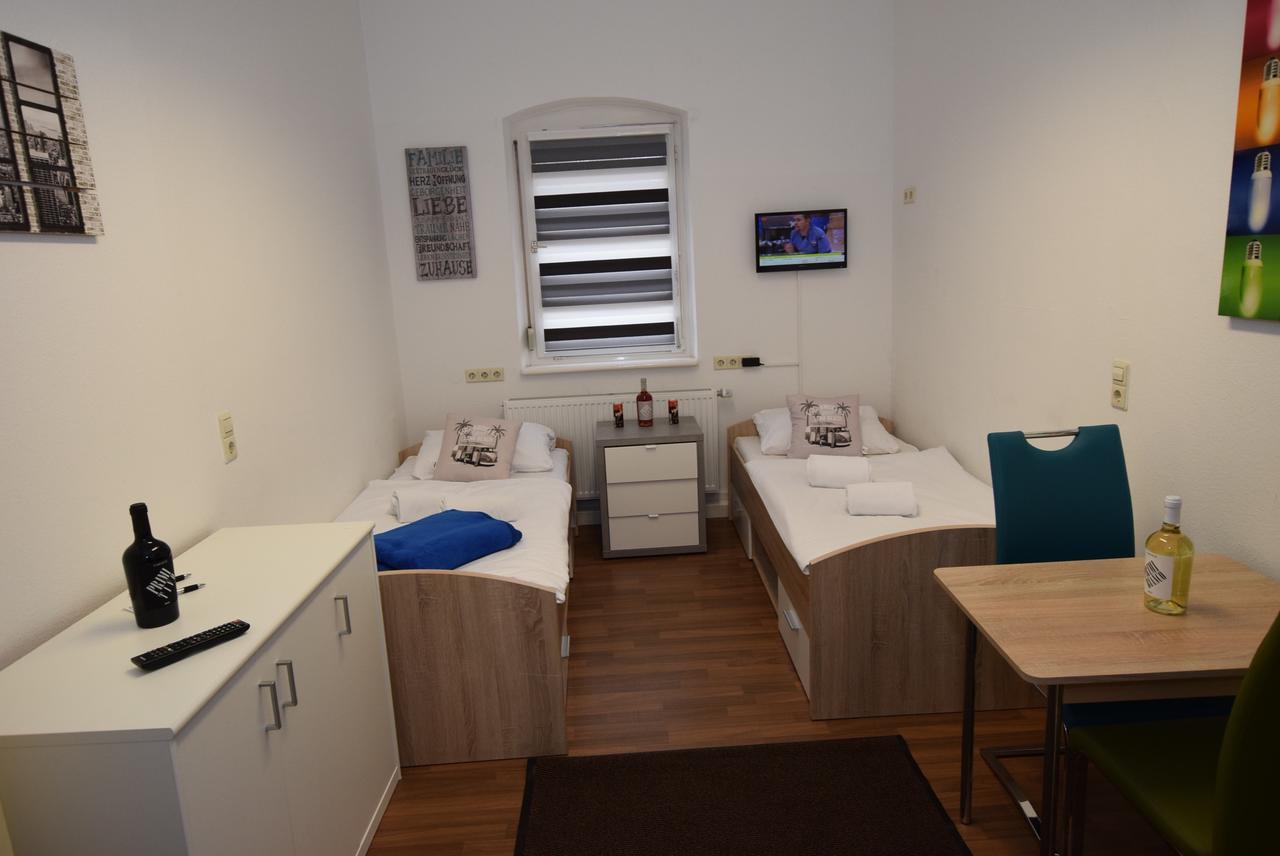 Monteurzimmer Kirchheim-Teck Kirchheim unter Teck Buitenkant foto
